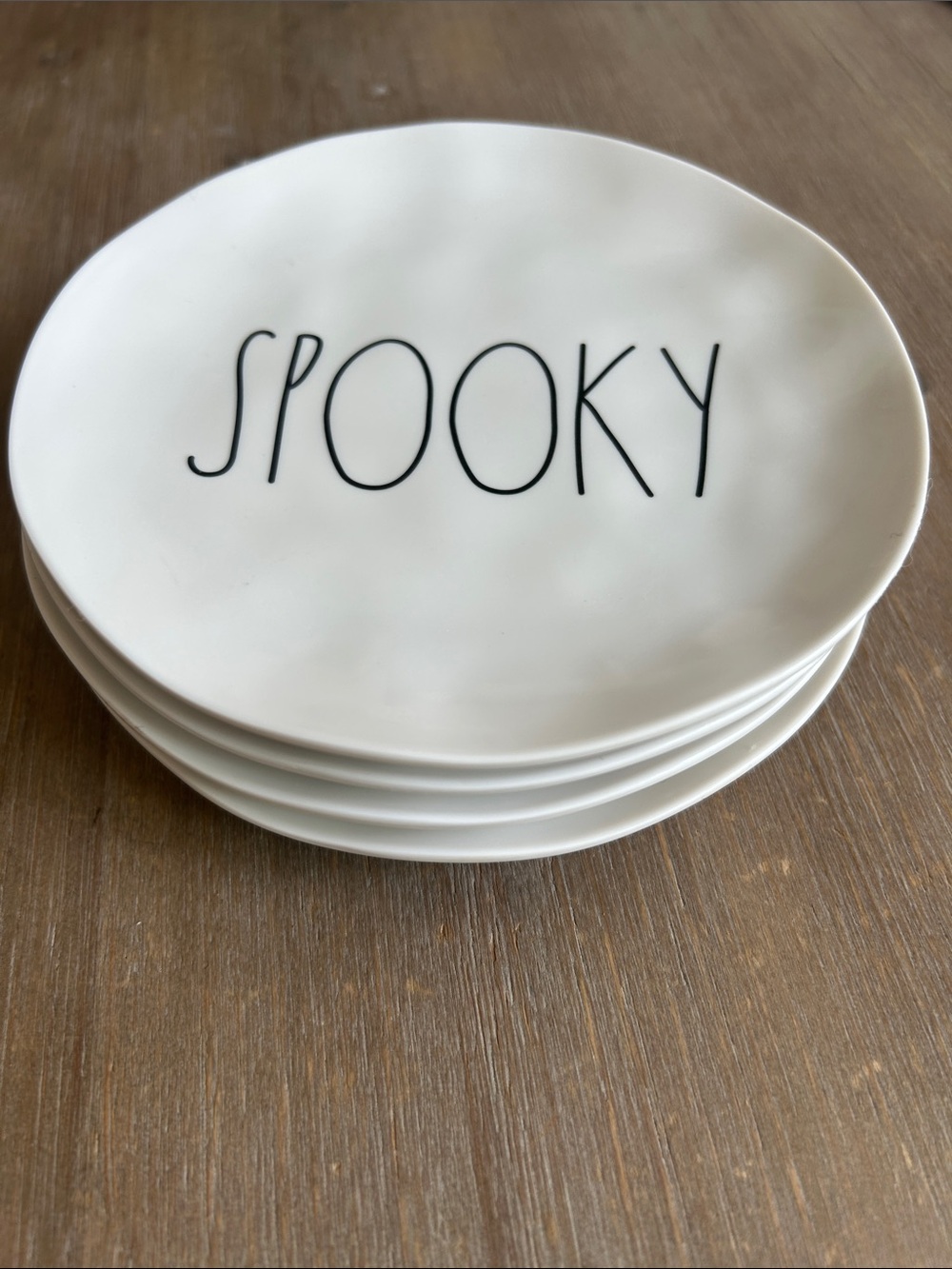 RAE DUNN Halloween SPOOKY Dessert Plates Melamine Ivory 6” Set of 4